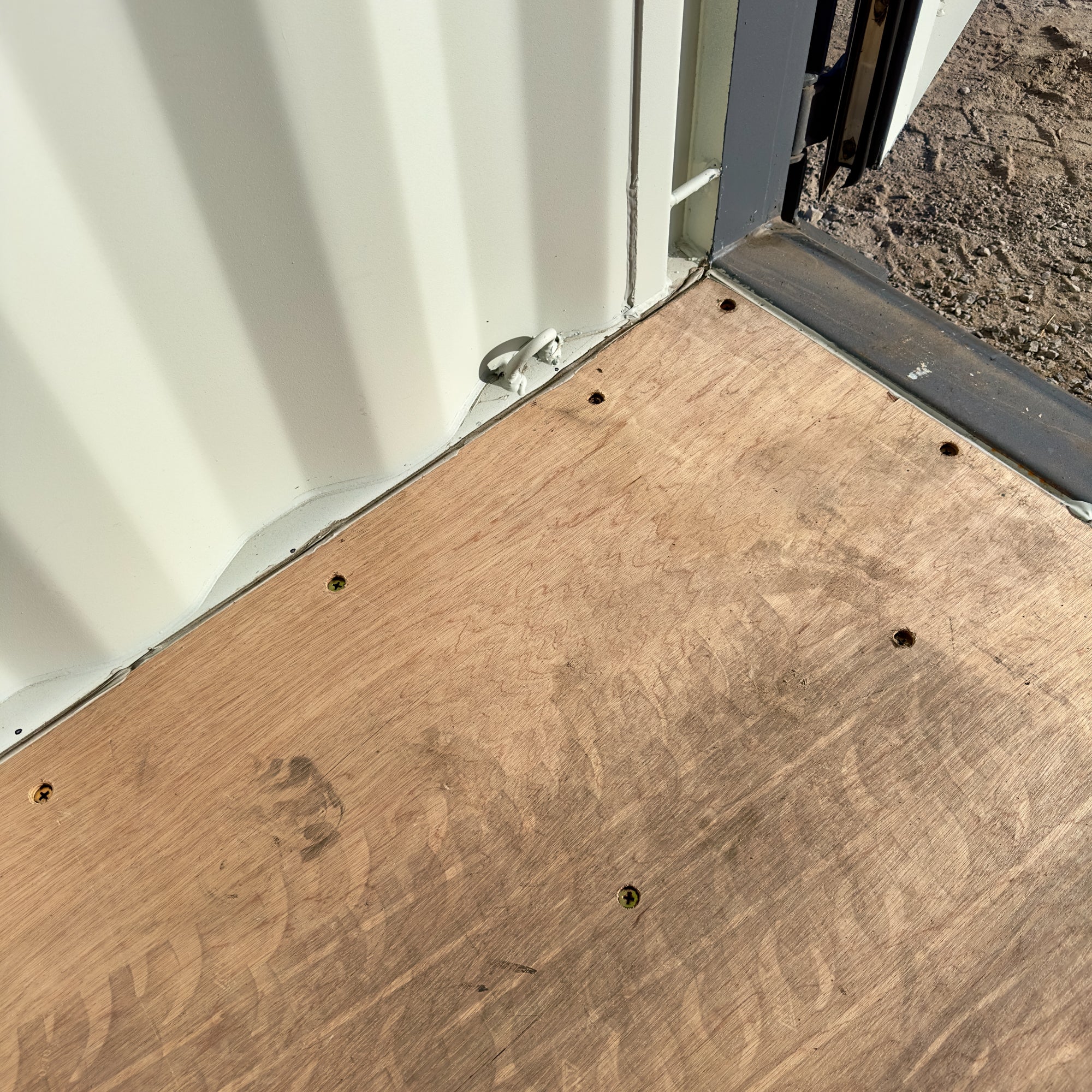 20' Standard Double Door One Trip Shipping Container — photo 5