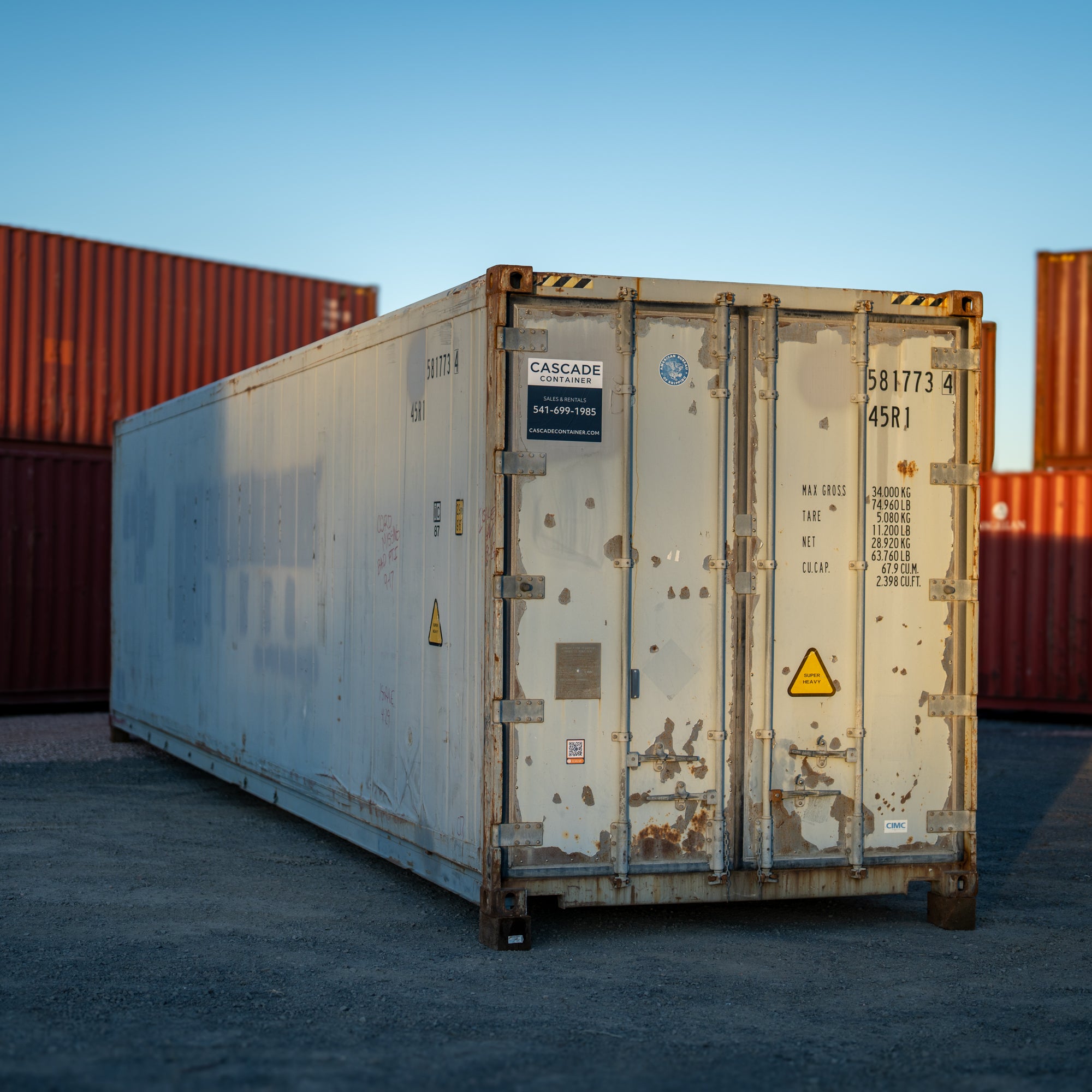 Insulated Containers | Cascade Vaults